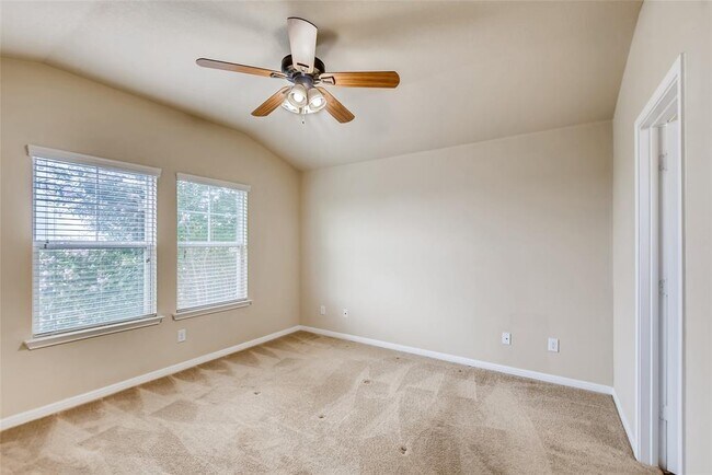 Building Photo - 828 Niobrara River Dr