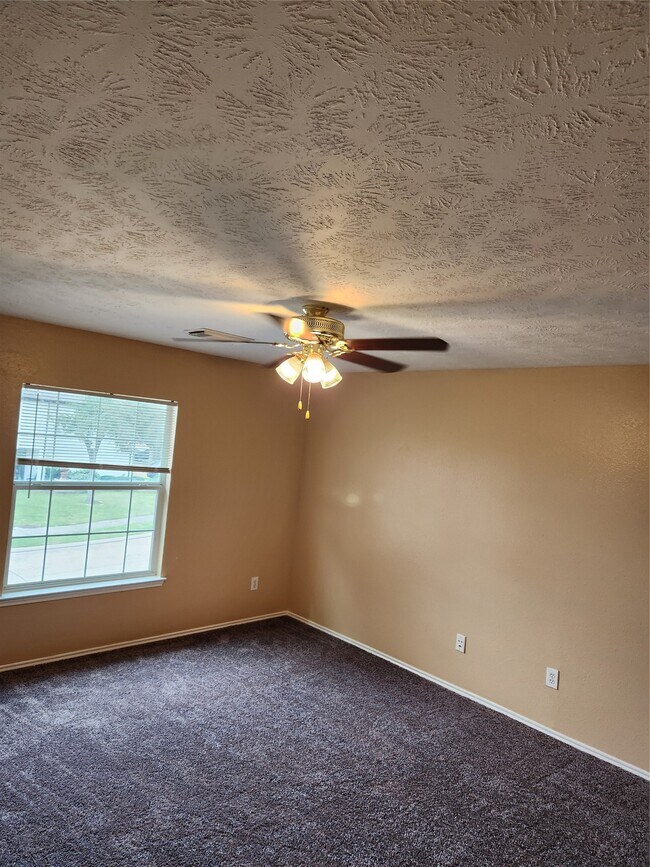 Building Photo - 7346 Cypress Pr Dr