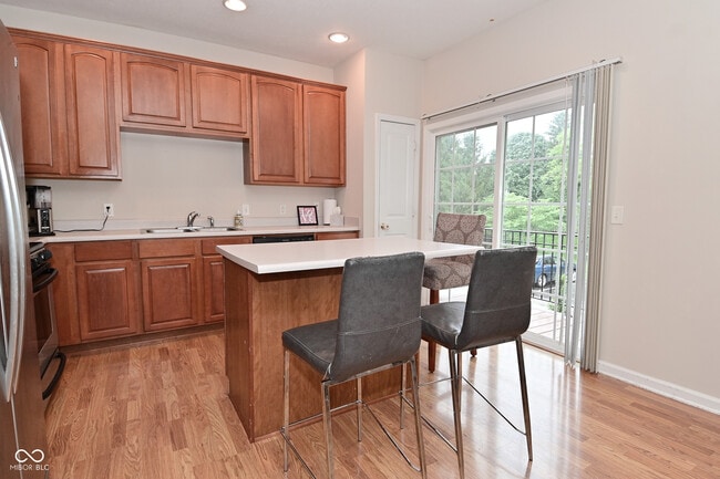 Building Photo - 11829 Esty Way