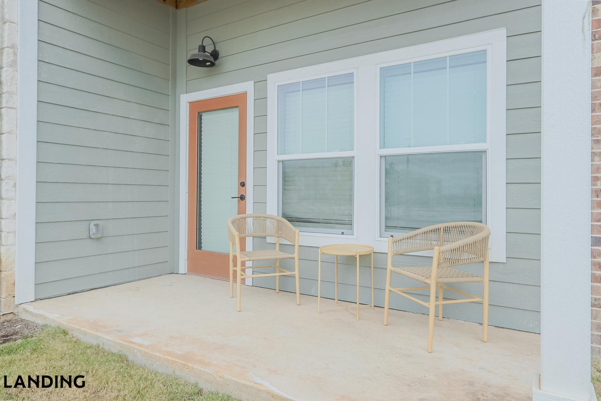 Building Photo - 1650 Harris Hill Rd