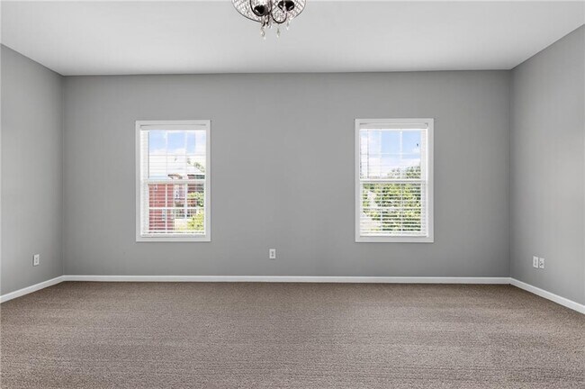 Building Photo - 5428 Spelman Dr
