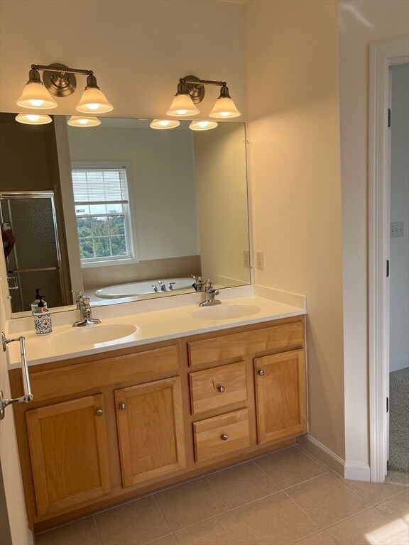 Building Photo - 132 Clocktower Dr