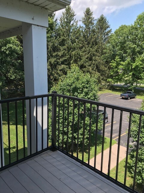 Balcony - 7076 New Yorker Ave
