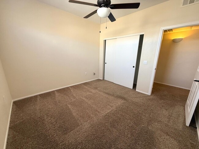 Building Photo - SPACIOUS 3BED/2BA CONDO ON THE 2ND FLOOR IN NORTH SUMMERLIN!