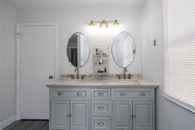 Building Photo - 50989 US-27