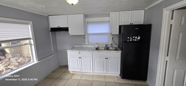 Building Photo - 5202 16th St E