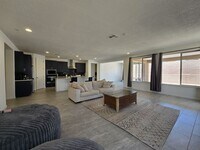 Building Photo - 38 Avenida Colibri