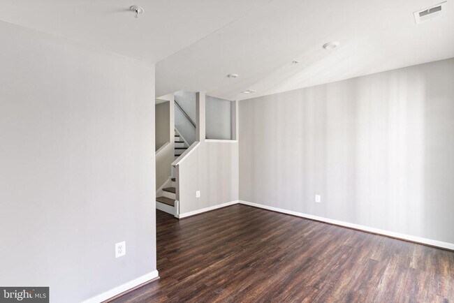 Building Photo - 43767 Winterberry Wy