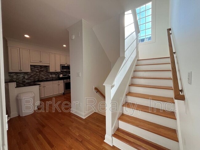 Building Photo - 1343 Cameron View Ct