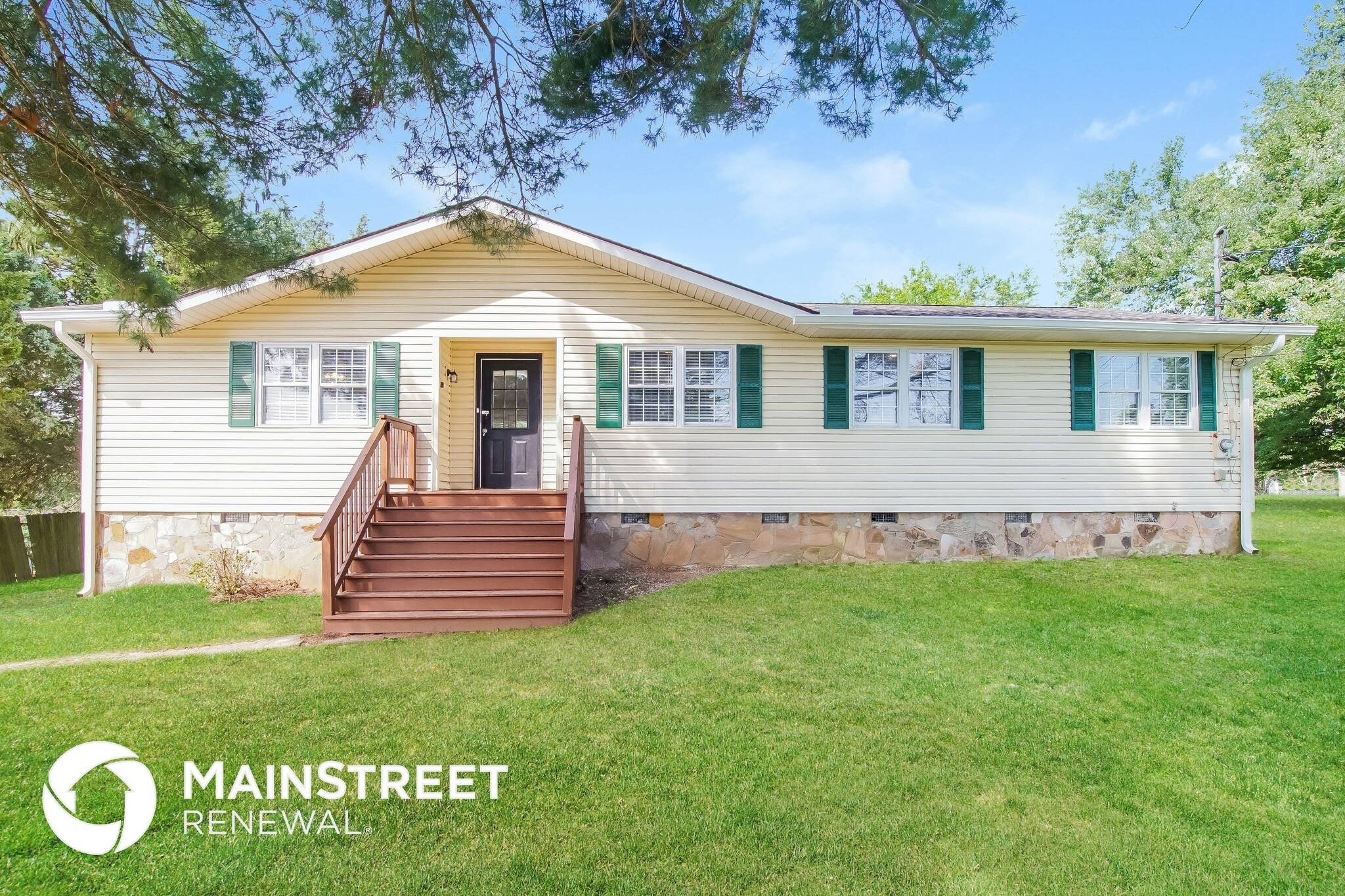 Building Photo - 7441 Homestead Dr