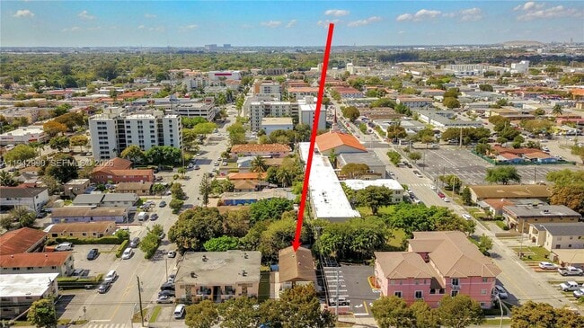 Building Photo - 642 E 2nd Ave