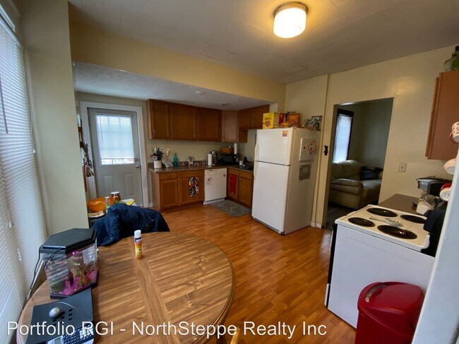 Building Photo - 4 br, 2 bath Apartment - 48 W Norwich Ave