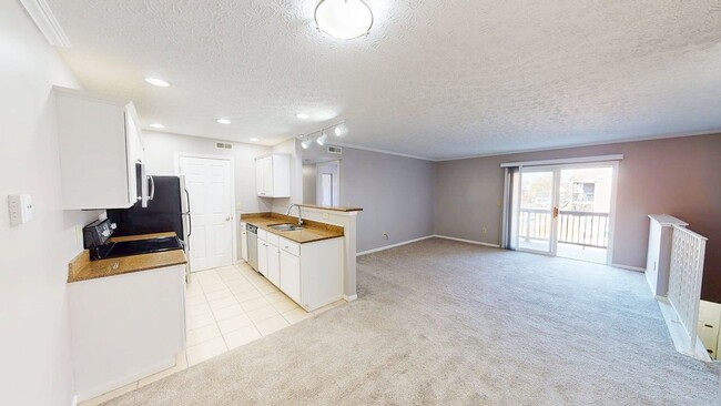Building Photo - 5359 Cypress Chase