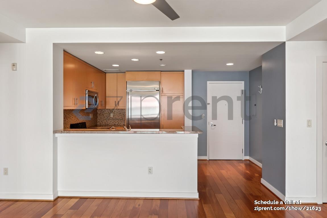 Building Photo - 255 Berry St