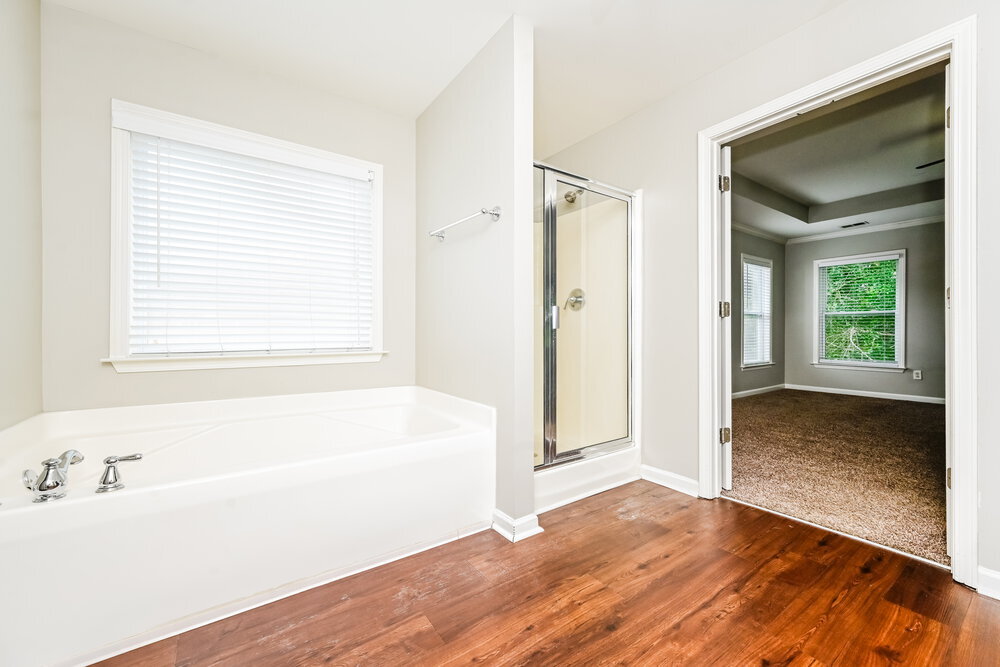 Building Photo - 2420 McIntosh Dr