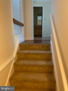 Building Photo - 1823 N Shore Ct