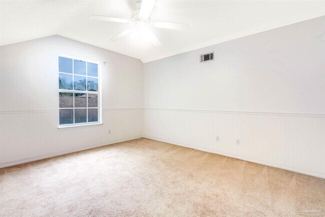 Building Photo - 873 Brande Ct