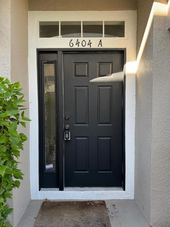 Building Photo - 6404 S Goldenrod Rd