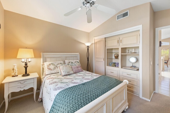 Building Photo - 78975 Champagne Ln
