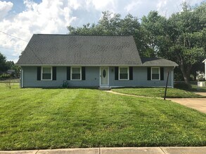 Building Photo - 4808 Sprayer St