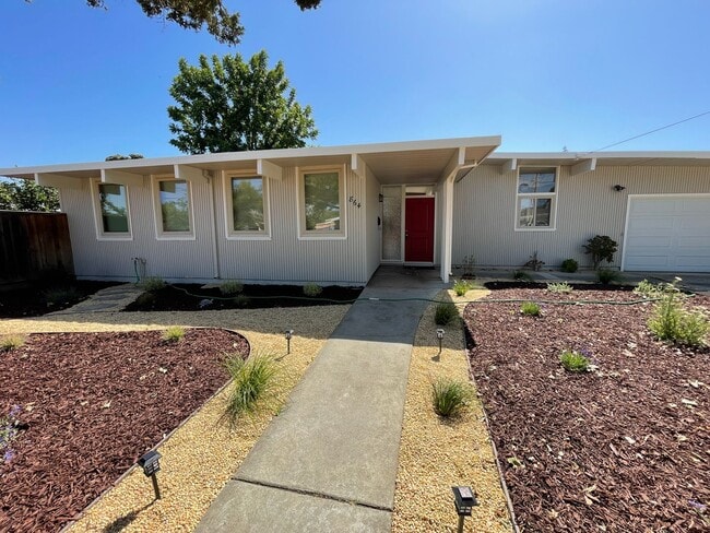 Primary Photo - Gorgeous Upgraded Home Available Now!
