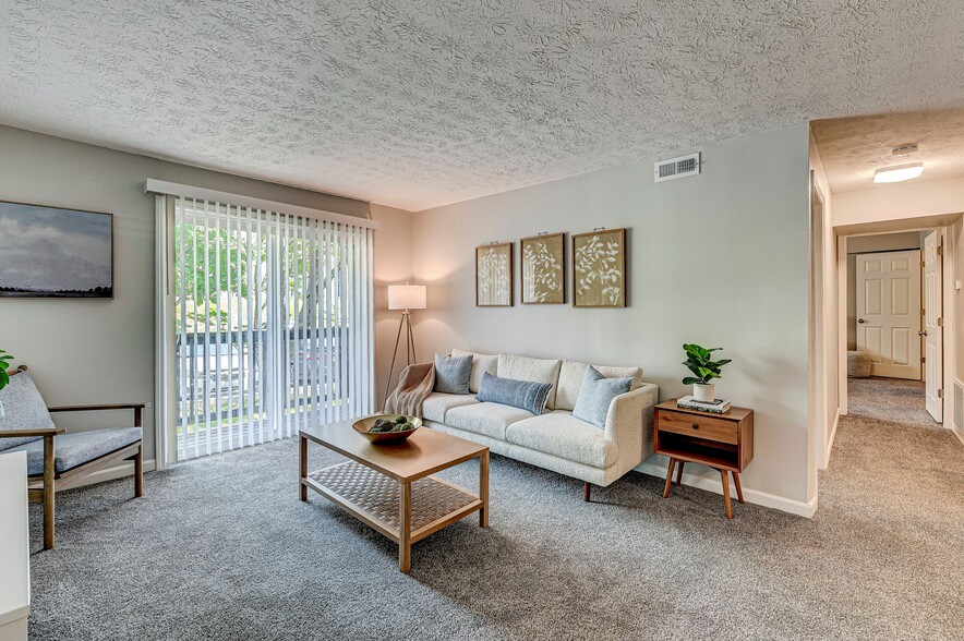 Primary Photo - The Apex