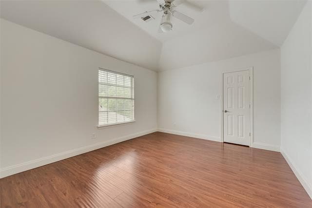 Building Photo - 214 Sherwood Dr