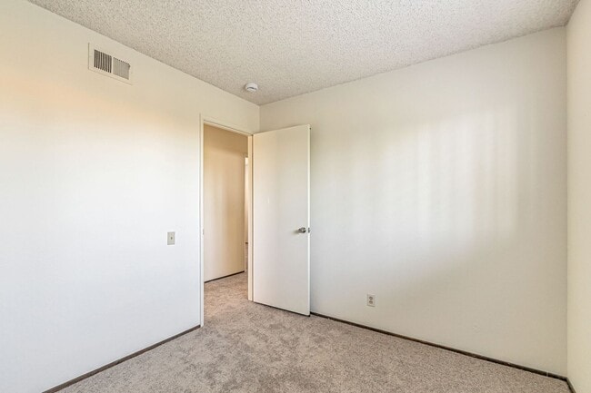 Building Photo - Spacious 4-Bedroom Home in Prime Milpitas