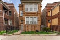 Building Photo - 4938 W Monroe St