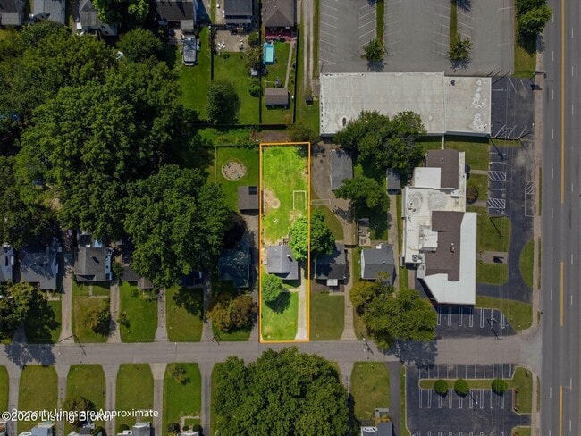 Building Photo - 1050 Oakwood Ave