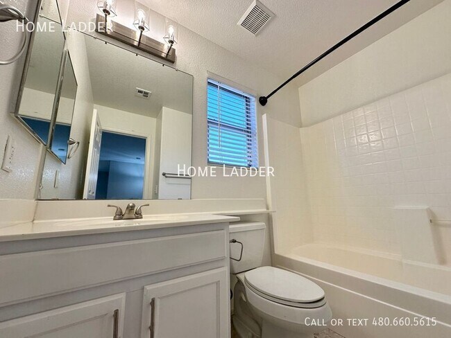 Building Photo - 4307 S Rim Ct
