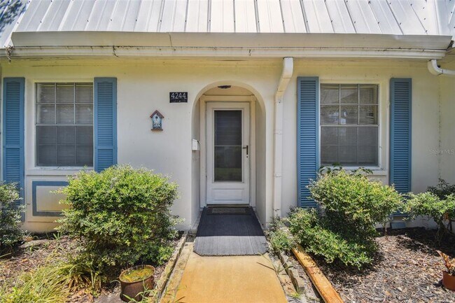Primary Photo - 4244 Tamargo Dr