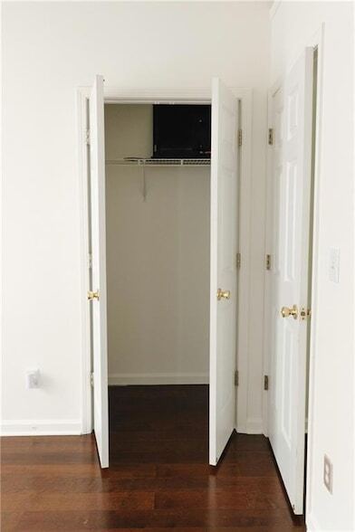 Building Photo - 340 Timber Gate Ct