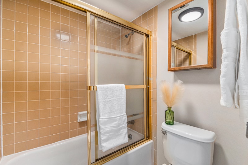 Building Photo - 8060 E Girard Ave