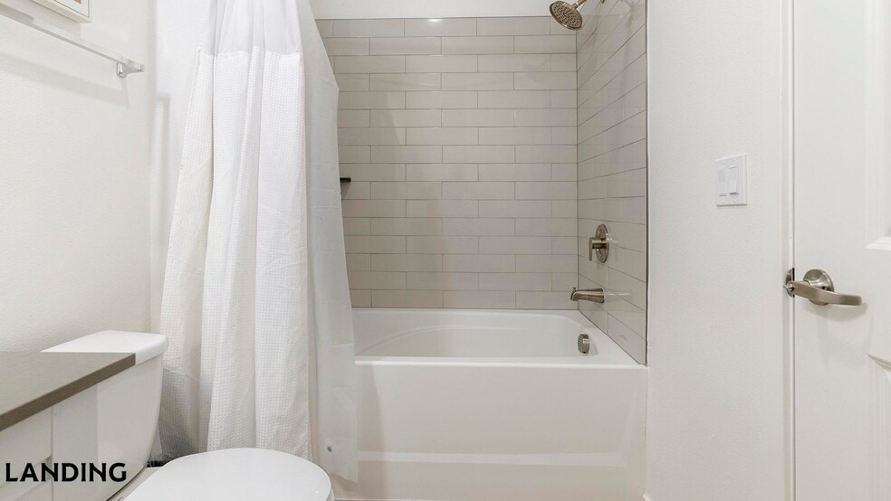 Building Photo - 515 Corso Ln