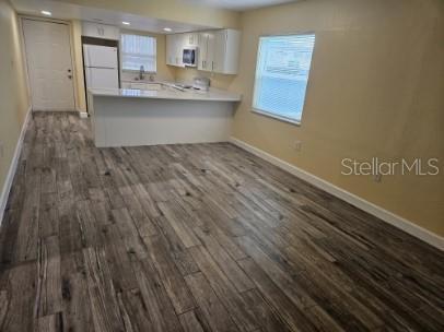 Building Photo - 2035 Alpine Rd