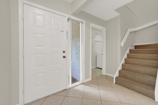 Building Photo - 6371 Toulon Dr
