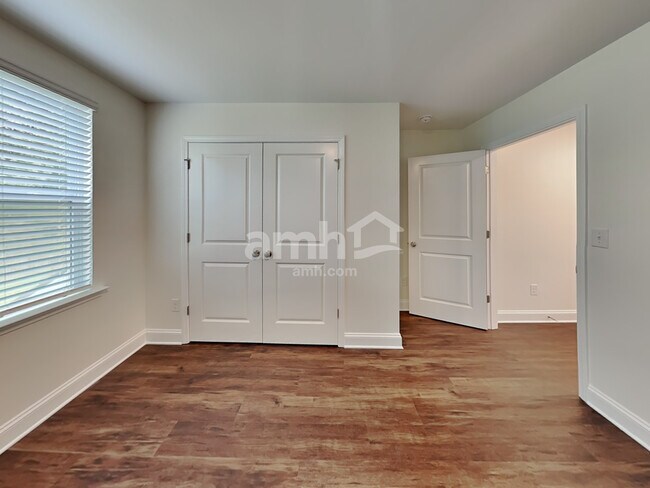 Building Photo - 7309 Garrett Ct