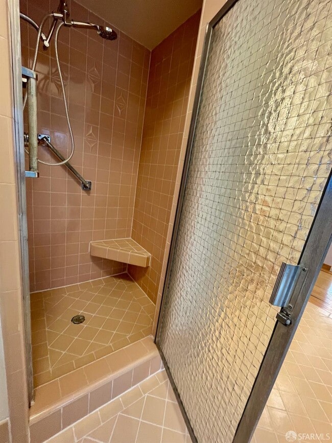 Building Photo - 7 Sheldon Terrace