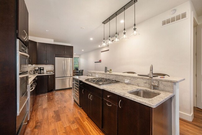 Building Photo - 3315 W Hayward Pl