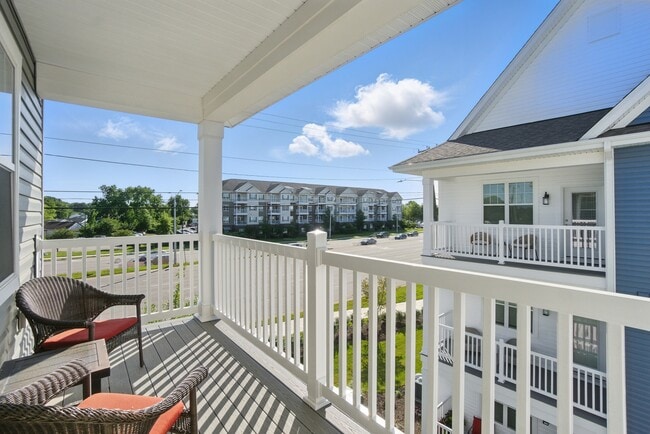 Building Photo - 1728 Vankar Dr