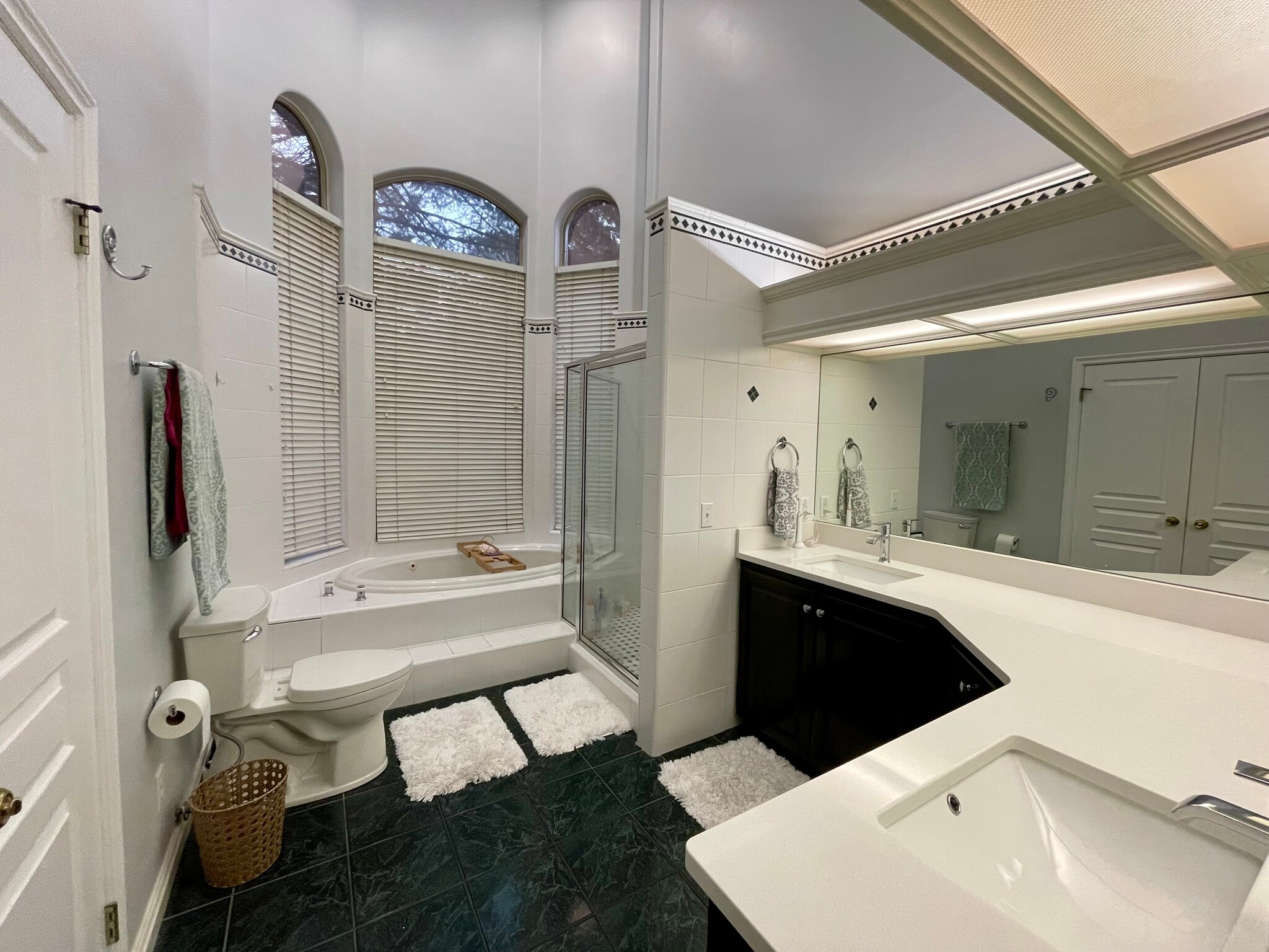 Building Photo - 2586 E 6710 S