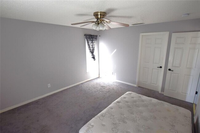 Building Photo - 500 Lake Charles Dr