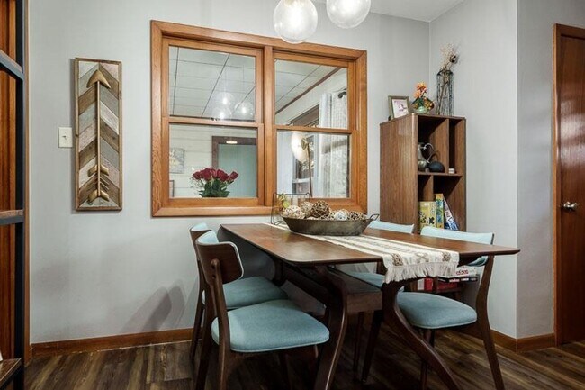 Building Photo - 3 Bedroom 2 Bathroom Home in Turner School District