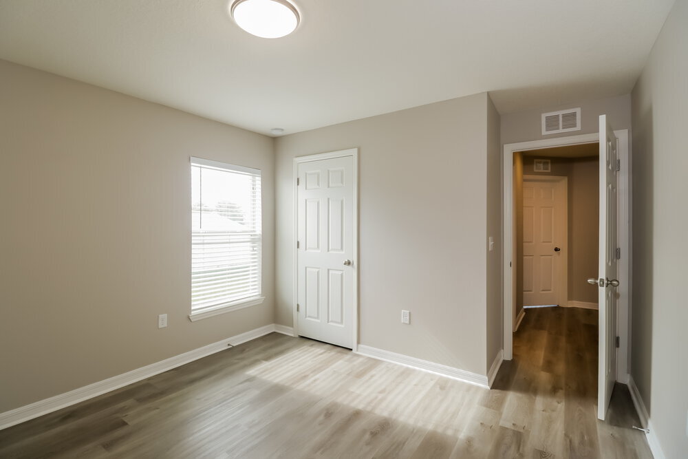 Building Photo - 6742 Wirevine Dr