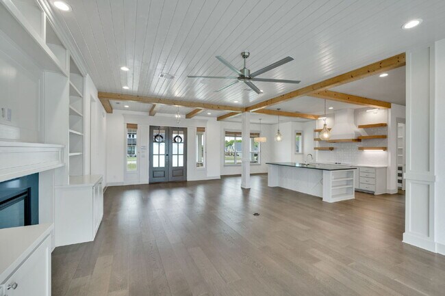Building Photo - 140 Farish Ln