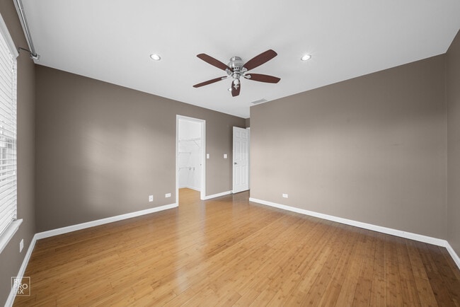 Building Photo - 1724 Leeds Ct