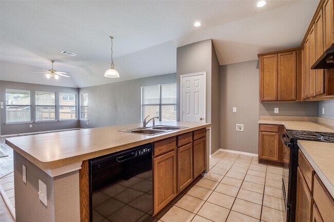 Building Photo - 7702 Decoy Dr