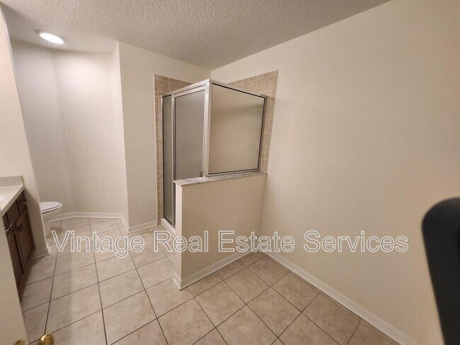 Building Photo - 9333 Stone River Pl