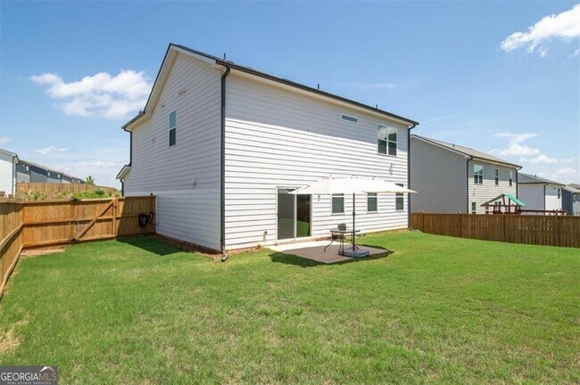 Building Photo - 218 Lookout Dr